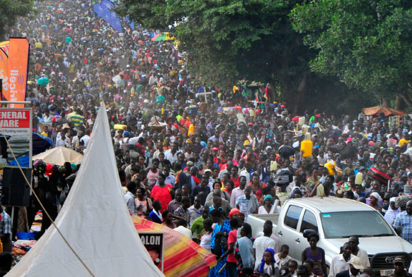 Thousands Of Pilgrims Trek To Namugongo Shrine For Martyrs Day Fete ...