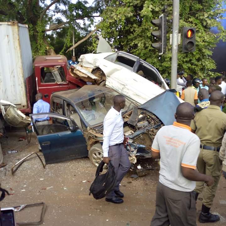 VIDEO: One killed, 16 injured in accident at Kira Road junction – PML Daily