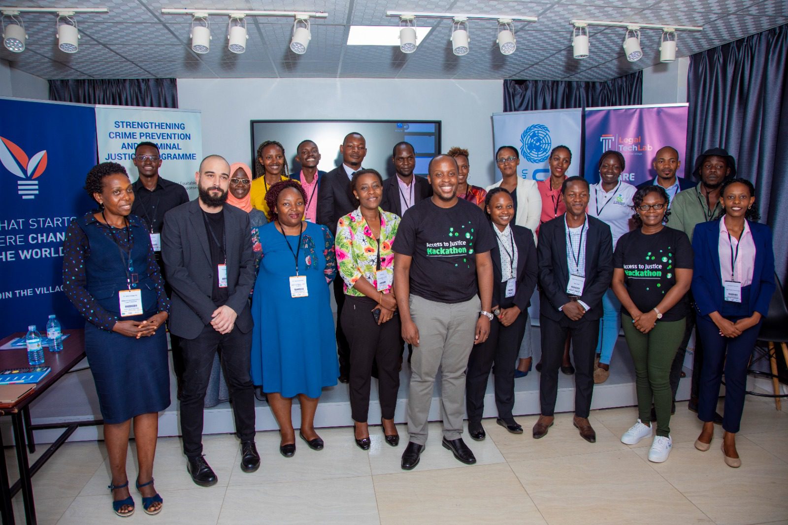 Winners of the Access to Justice hackathon that took place during the Future Lawyer Week pose for a picture with judges and partners