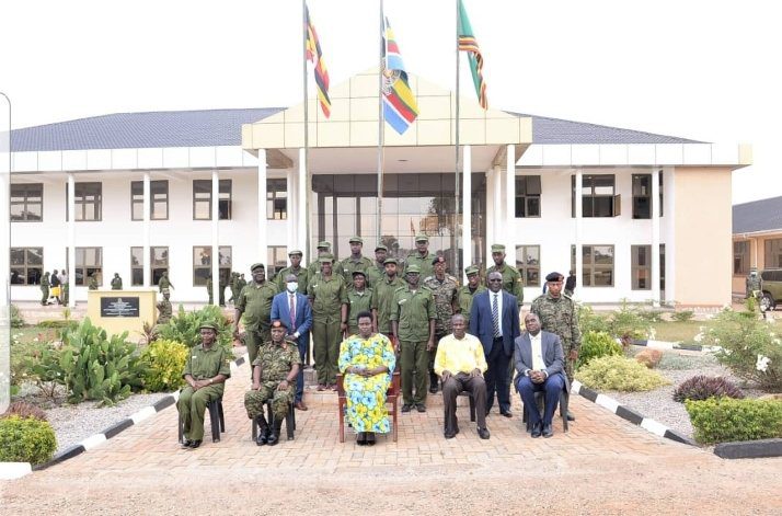 Patricia Ojangole (L), Managing Director UDB the Vice President of Uganda H.E Maj. (RTD) Jessica Alupo at the graduation of UDB staff who underwent a one-week training in transformative leadership at the National Leadership Institute (NALI) - Kyankwanzi, together with Felix Okoboi (R) Chairman Board of Directors at UDB, and Hon. Matia Kasaijja(2nd R) Minister of Finance of Uganda, NALI, and UDB officials. The event was held yesterday (31st January 2023) in Kyankwanzi.