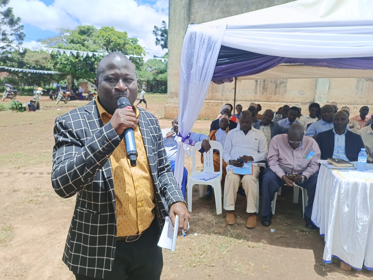 Mukono Deputy RDC calls off launch of three district projects over shoddy works